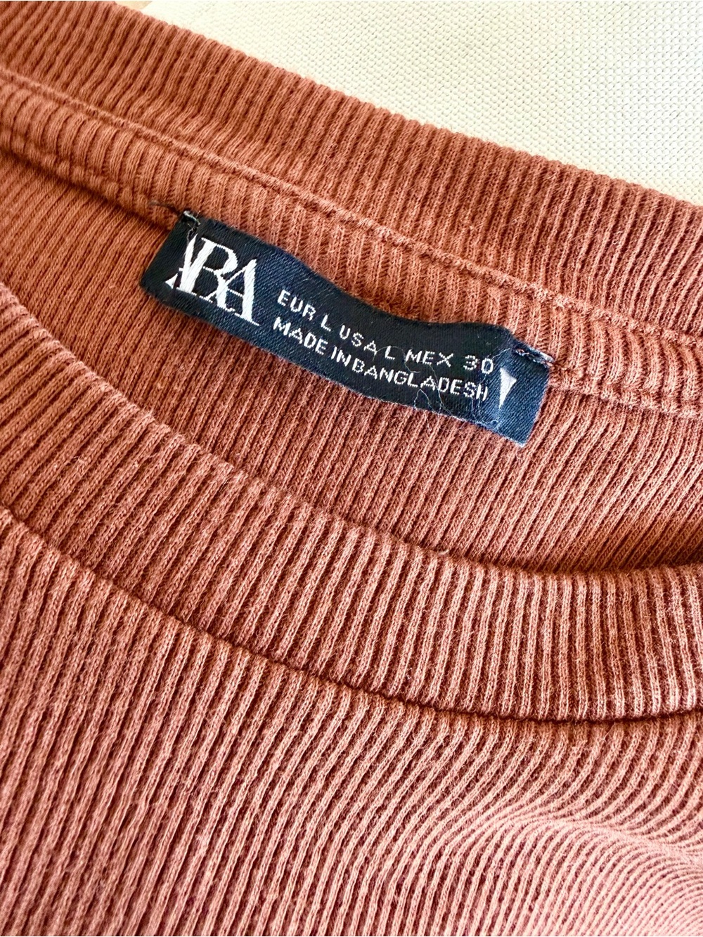 Zara Rust Brown Short Sleeve Ruched Mini Dress - Picture 3 of 3